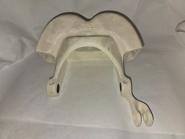 Ram Horn Reverse Bucket  H3331— NOS (New Old Stock)